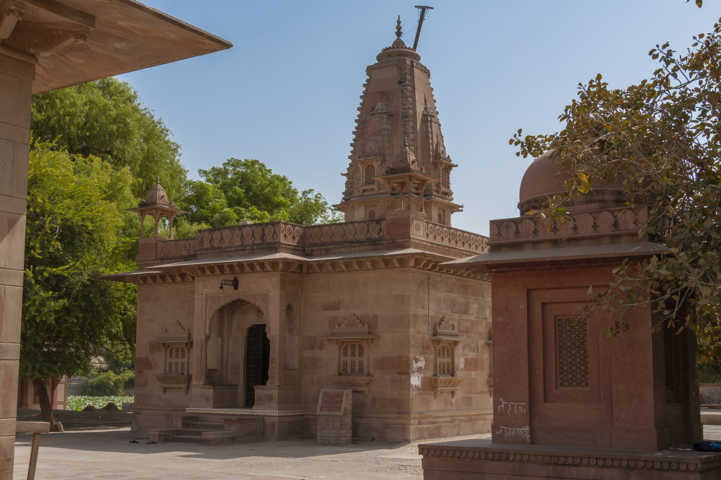 27 - India - Kolayat - templo hindu